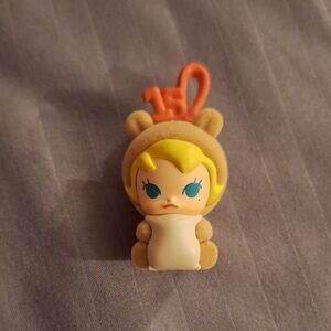 Pop Mart Molly 15th Anniversary Bean